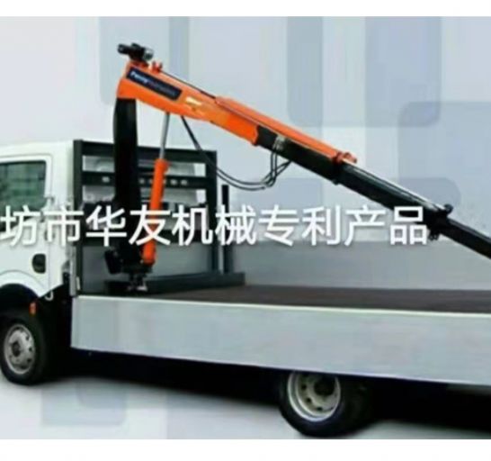 點擊查看詳細(xì)信息<br>標(biāo)題：車載小吊機(jī)  液壓小吊機(jī) 閱讀次數(shù)：1742